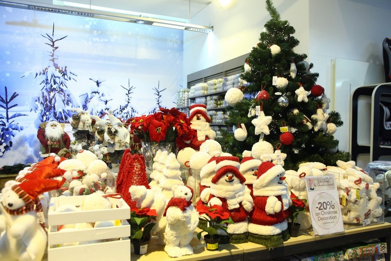 Let's Freeze the Christmas Moment at BHV